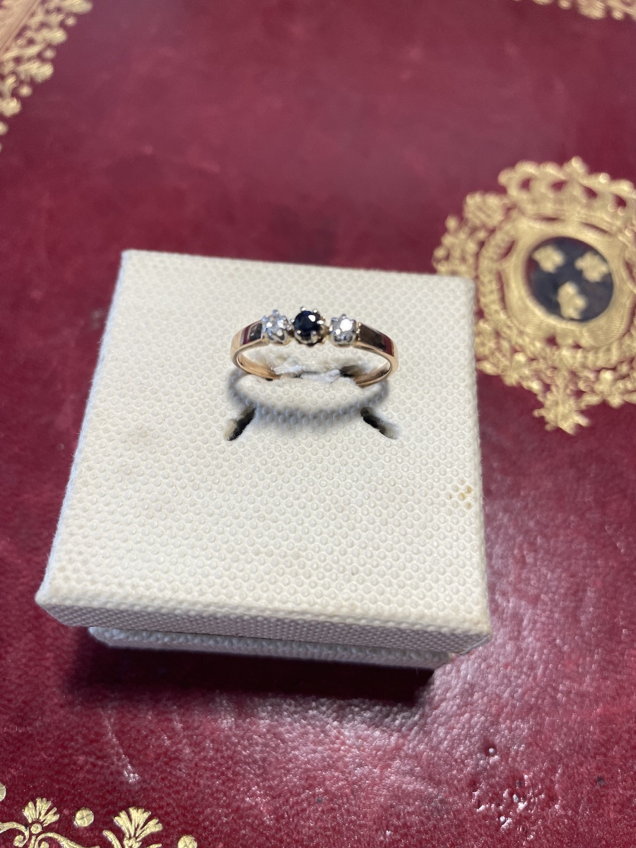 Gold Ring With Diamonds And Sapphire -photo-6