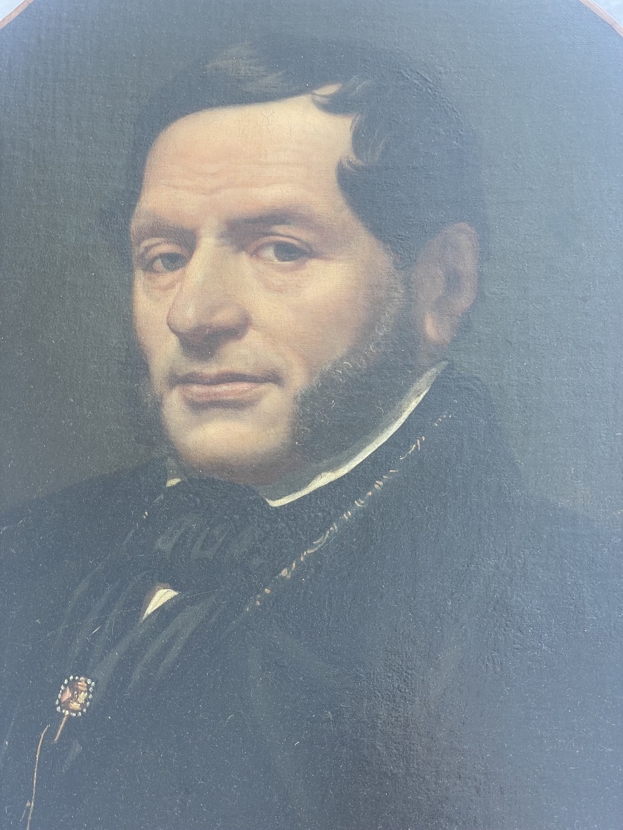 Portrait Of A Notable Figure -photo-3