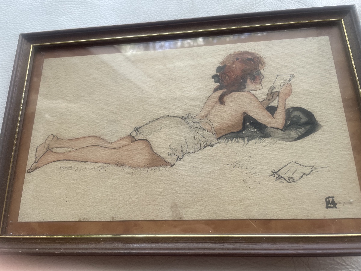 Drawing Of A Nude Woman Reading -photo-4