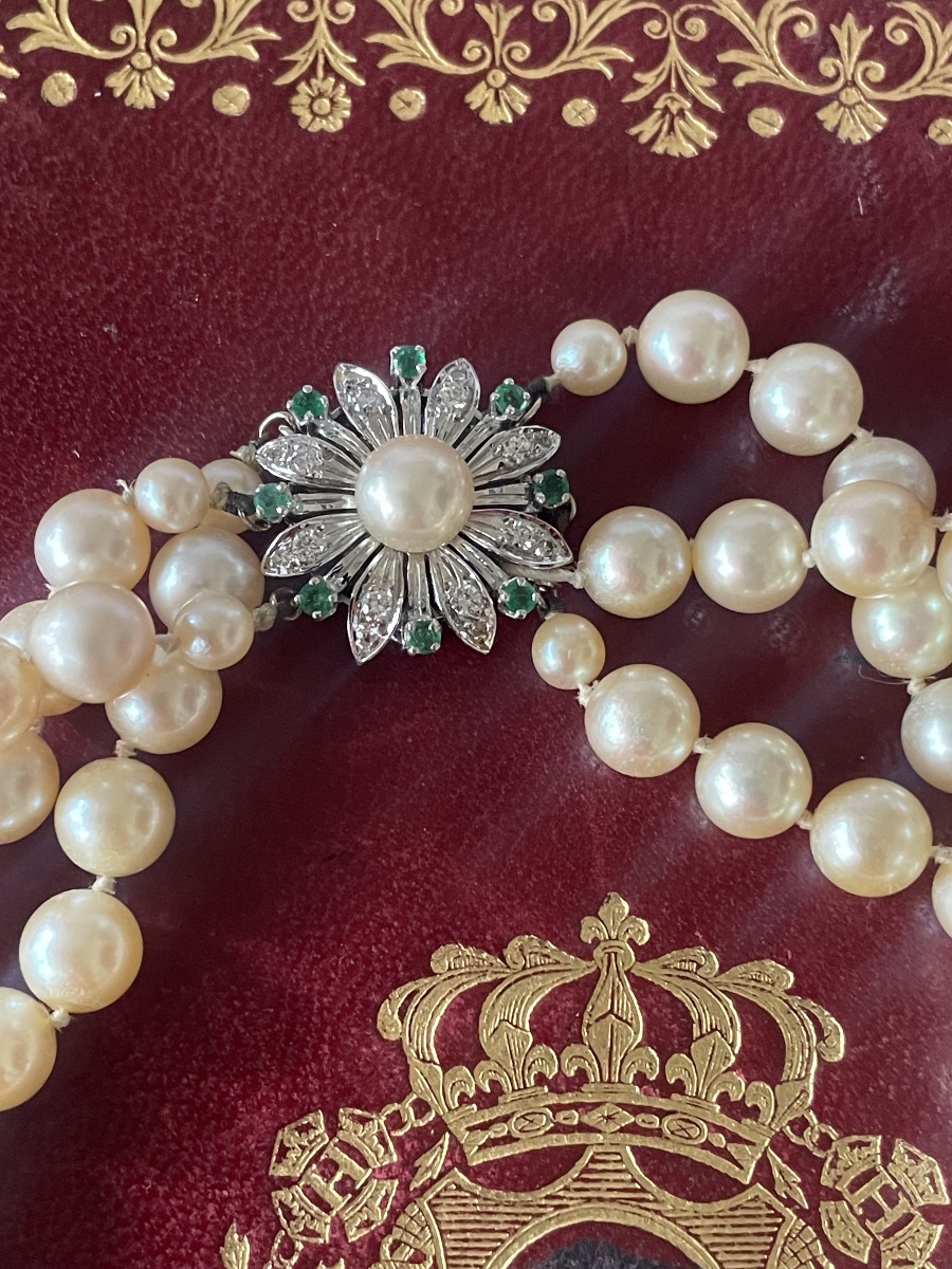 Three-strand Pearl Necklace -photo-2