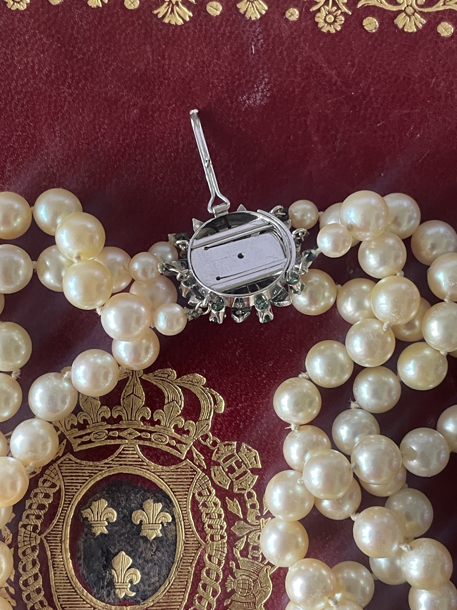Three-strand Pearl Necklace -photo-2