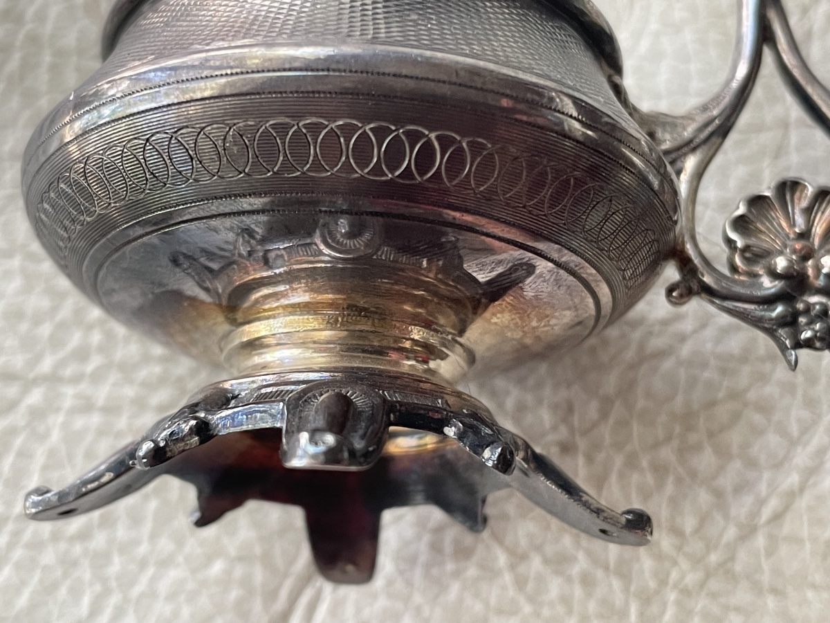 Silver Salt And Pepper Shakers -photo-2