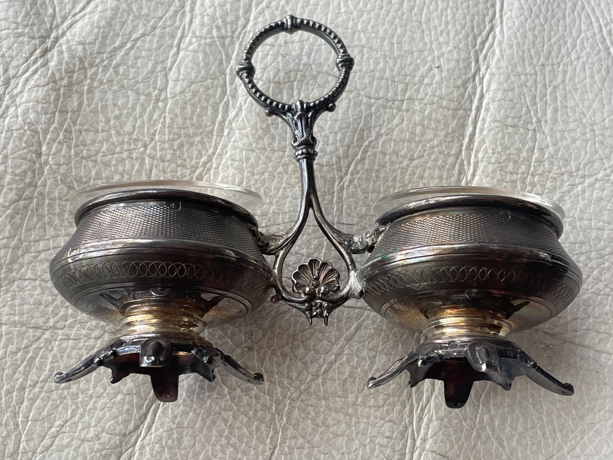 Silver Salt And Pepper Shakers -photo-3