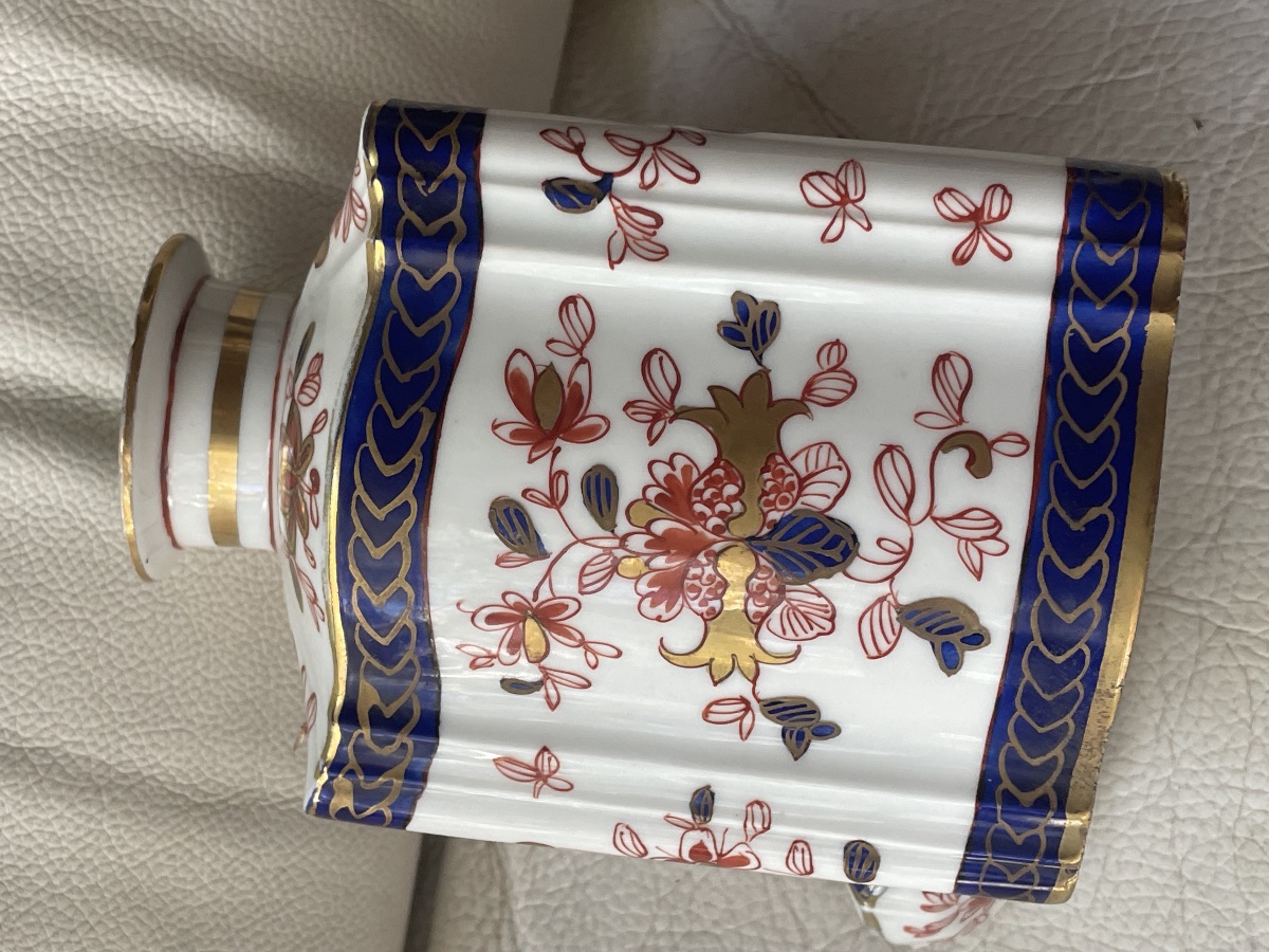 Porcelain Carafe -photo-1