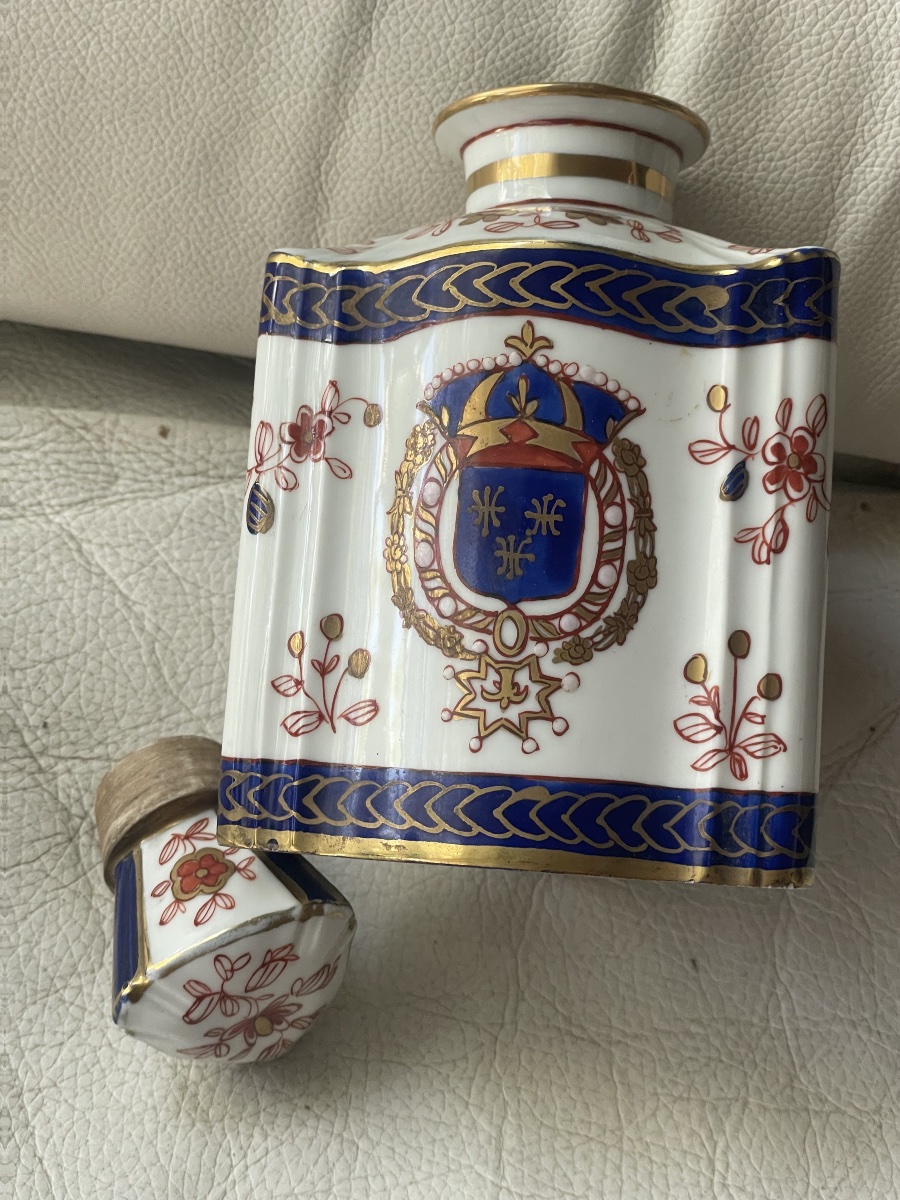 Porcelain Carafe -photo-4