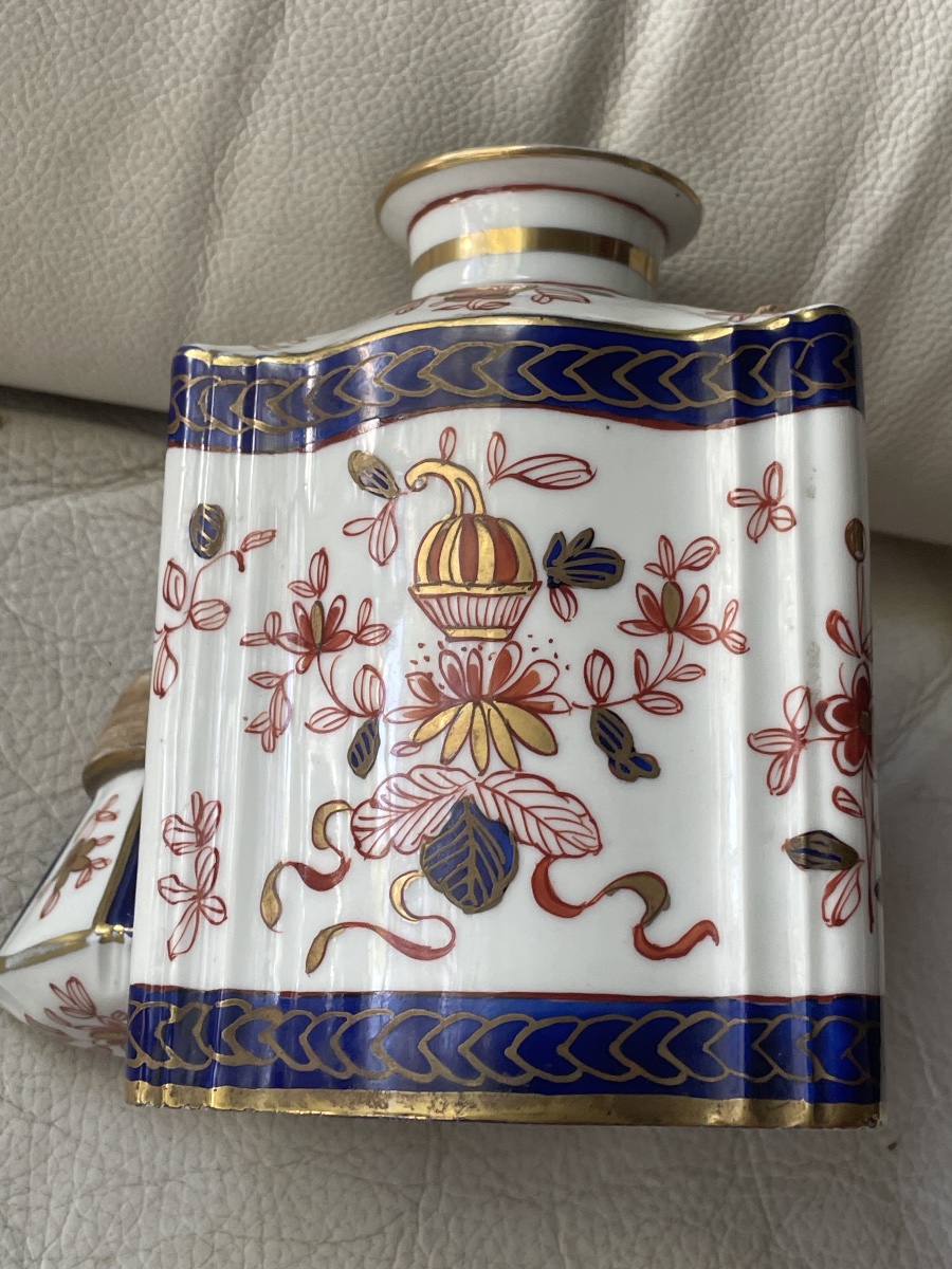 Porcelain Carafe -photo-7