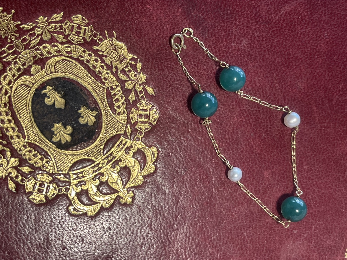 18-karat Gold Bracelet With Fine Pearls And Jade -photo-2