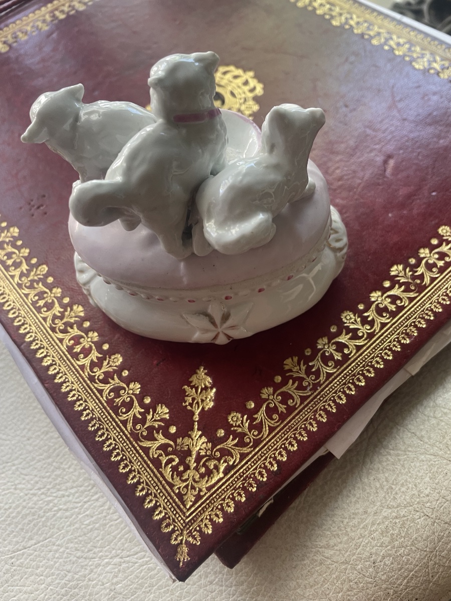 Boîte à bijoux porcelaine aux 3 chatons -photo-2