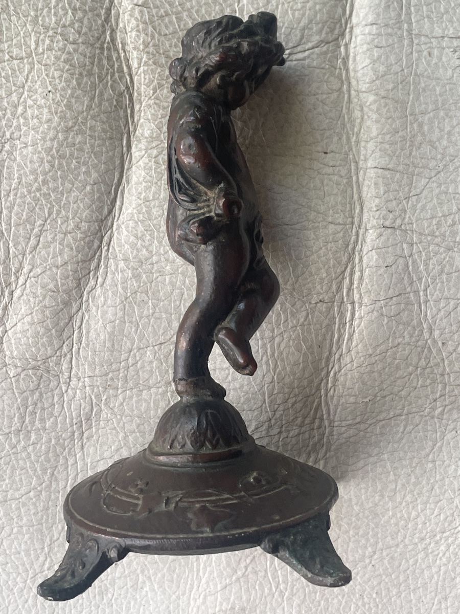 Angelot Paperweight -photo-2