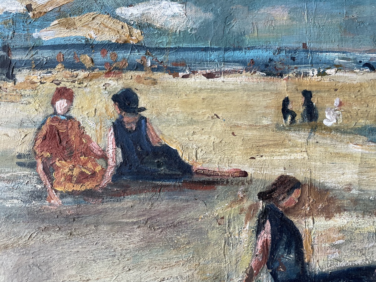 Claude Bernard's Lively Beach -photo-2
