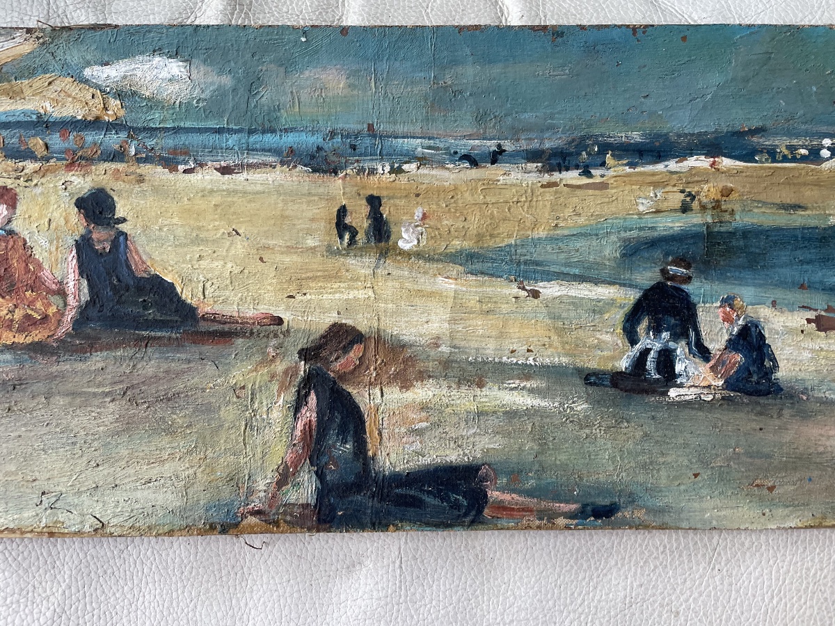 Claude Bernard's Lively Beach -photo-1