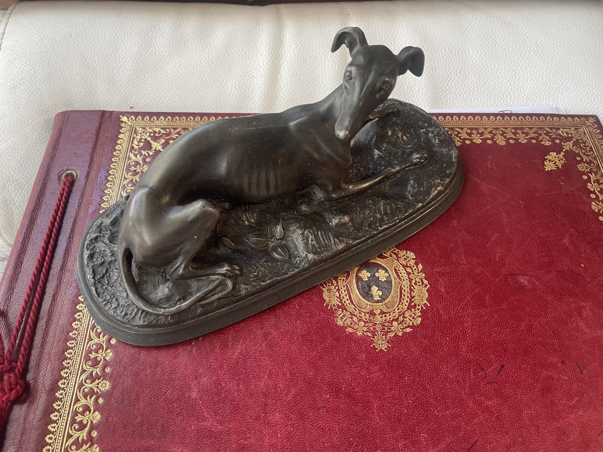 Sculpture Levrette 