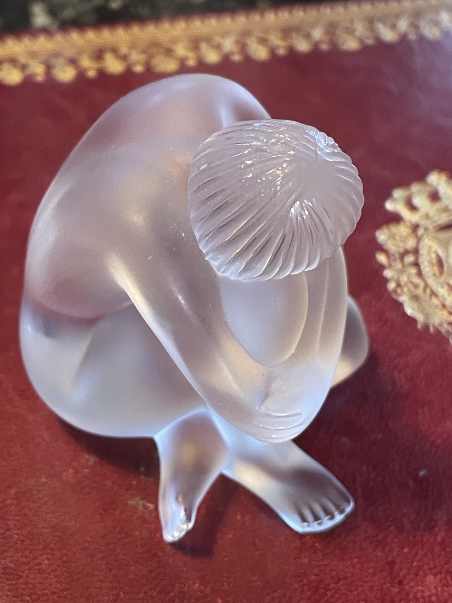 Lalique "crouching Woman" Crystal Figure 