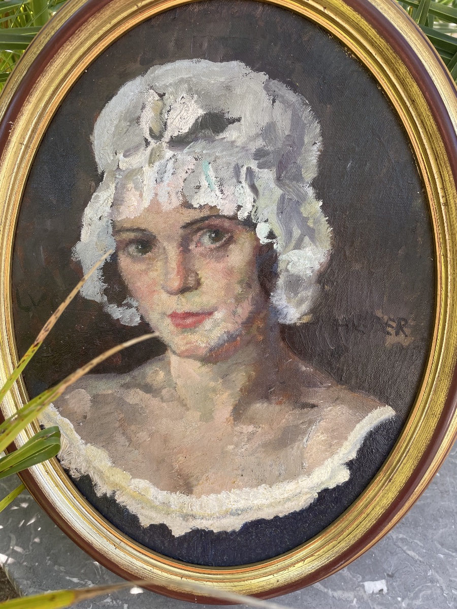 Jeune femme alsacienne de Luc Hueber -photo-4