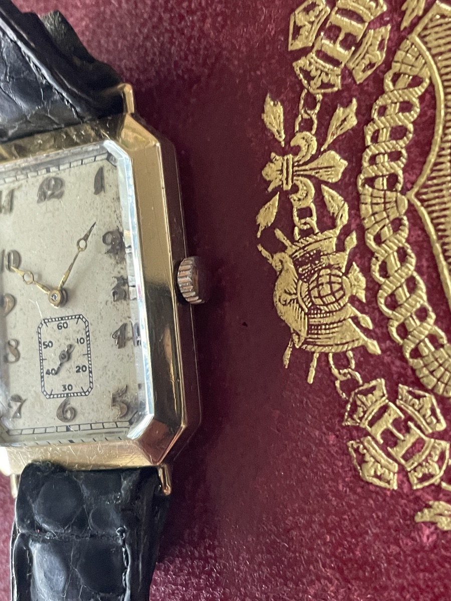 Montre  or oméga -photo-2