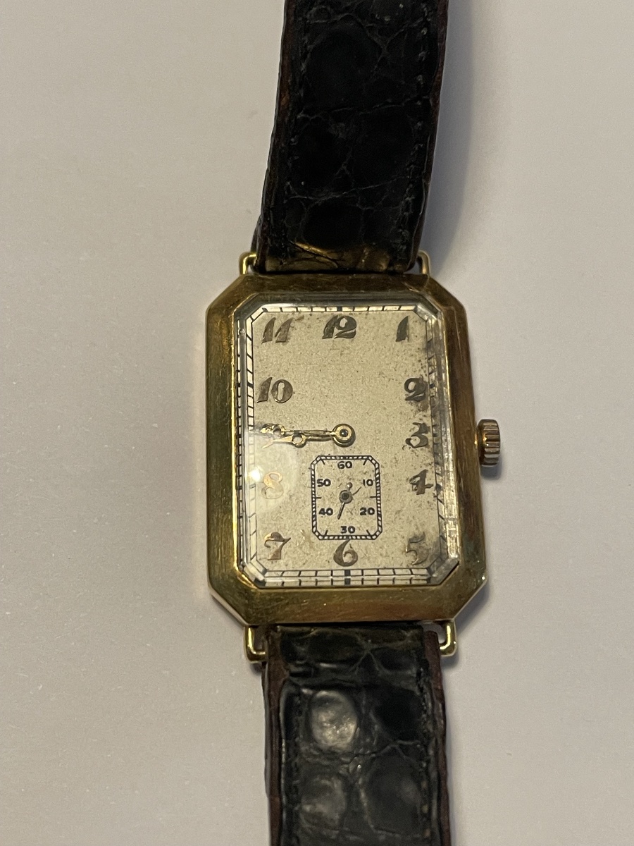 Montre  or oméga -photo-8