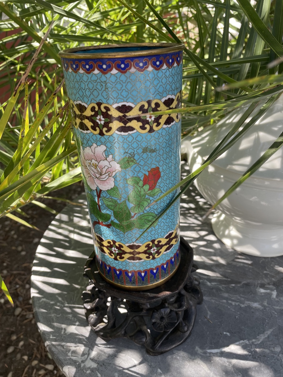 Asian Cloisonné Vase With A Wooden Base -photo-3