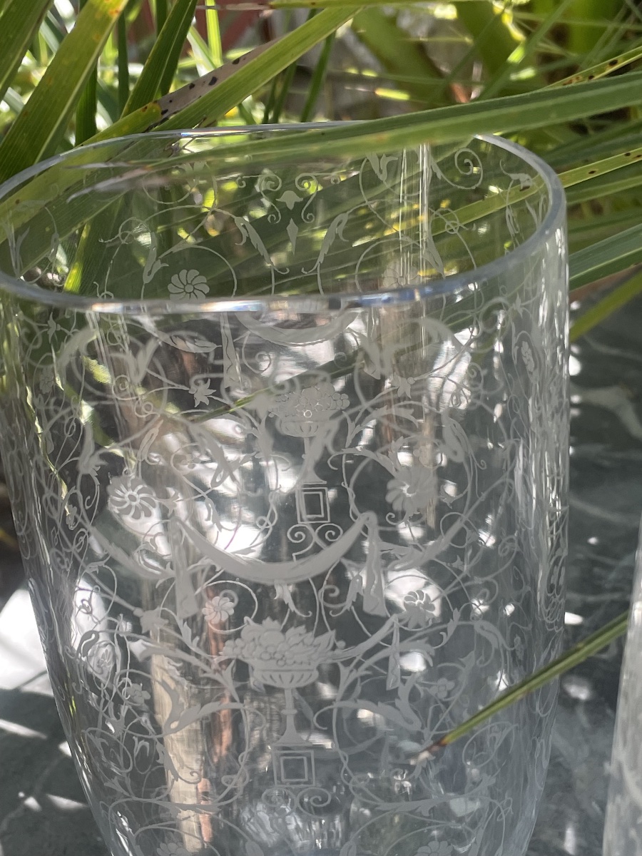 Paire de vases cristal gravé  de Baccarat -photo-2