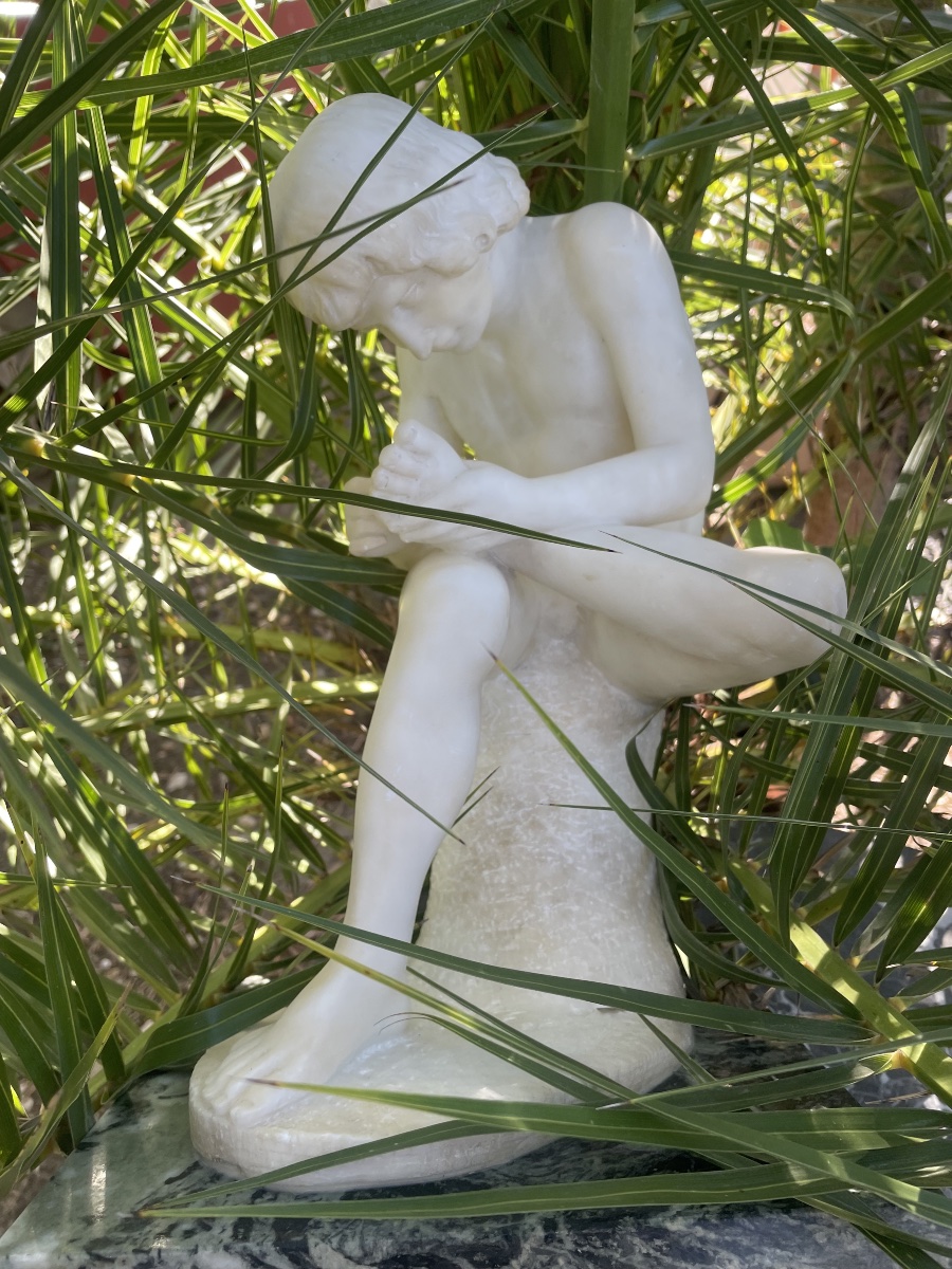 Alabaster Sculpture: "the Young Man With The Thorn" -photo-4
