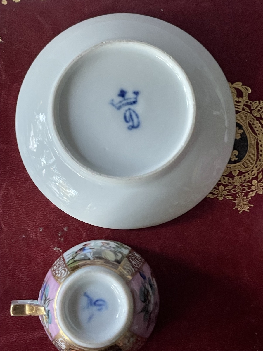 Tasse et sous tasse en porcelaine -photo-4