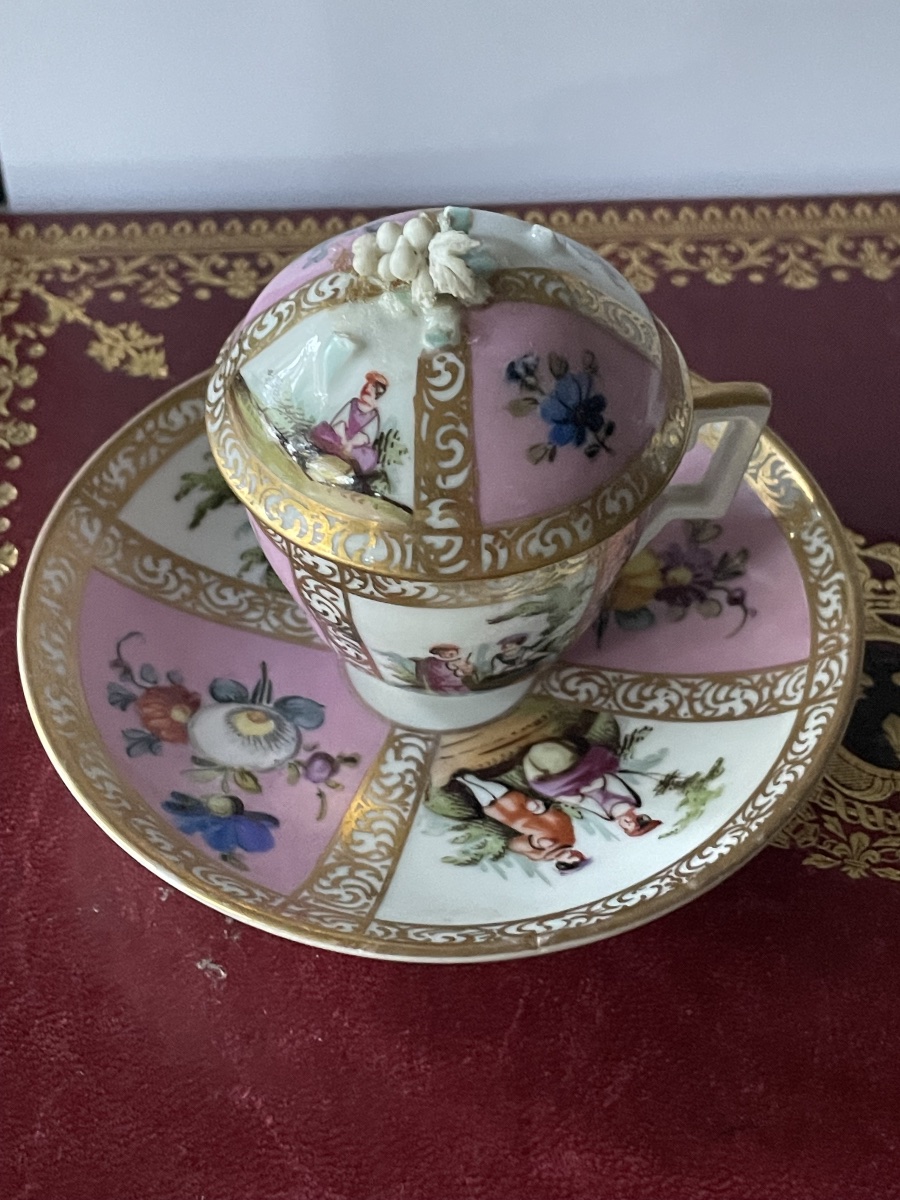 Tasse et sous tasse en porcelaine -photo-6