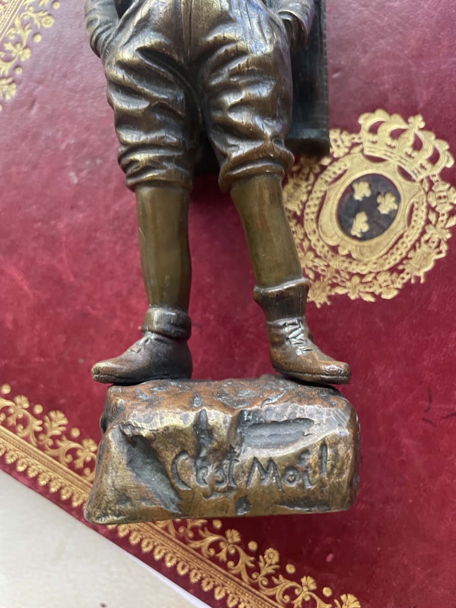 Bronze jeune homme au capuchon de Bastiane -photo-3