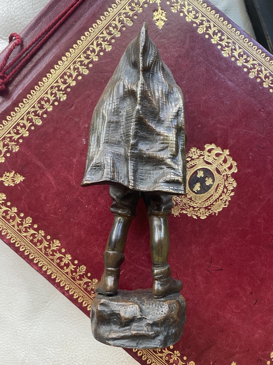 Bronze jeune homme au capuchon de Bastiane -photo-2