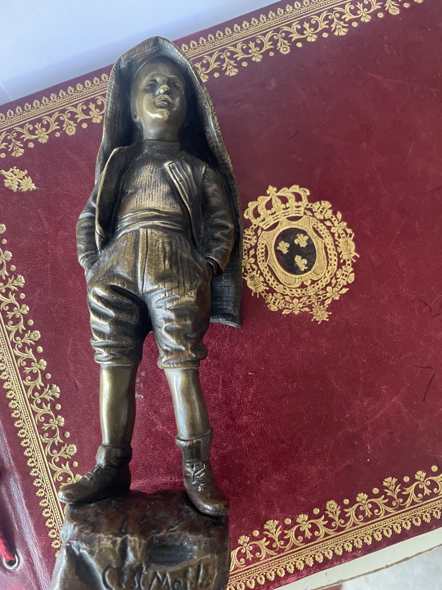 Bronze jeune homme au capuchon de Bastiane -photo-7