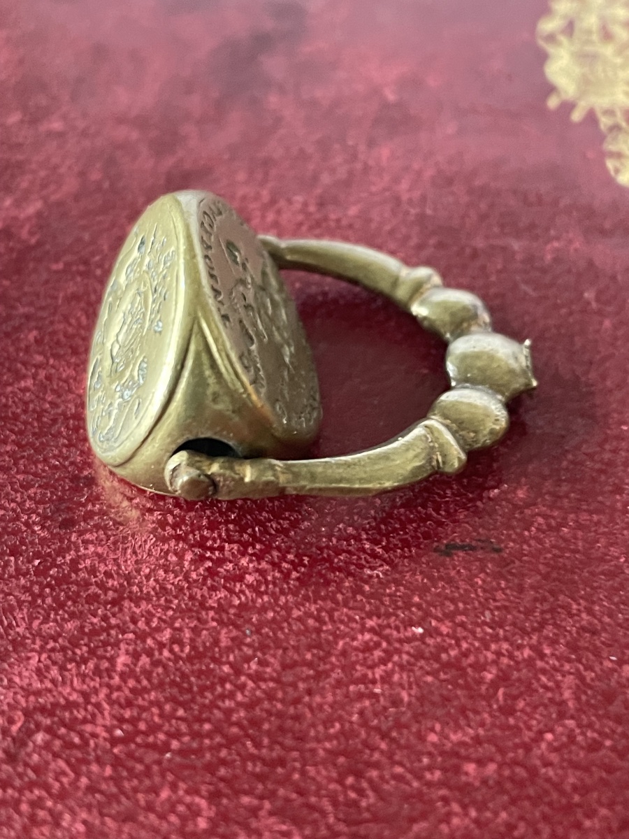 18th-century Pendant Mold -photo-5