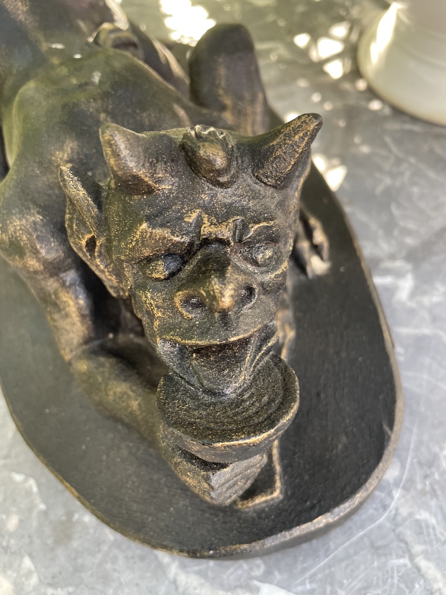 Sculpture Of The Devil -photo-2