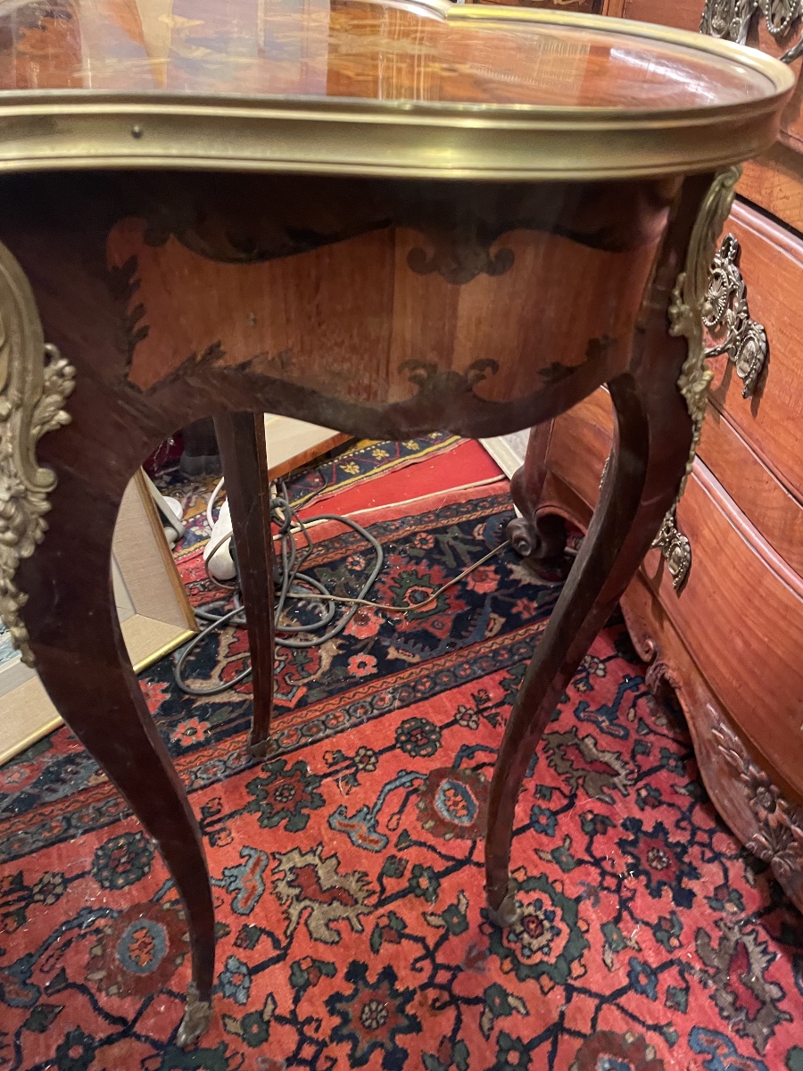 Heart-shaped Side Table With Niii Marquetry -photo-5