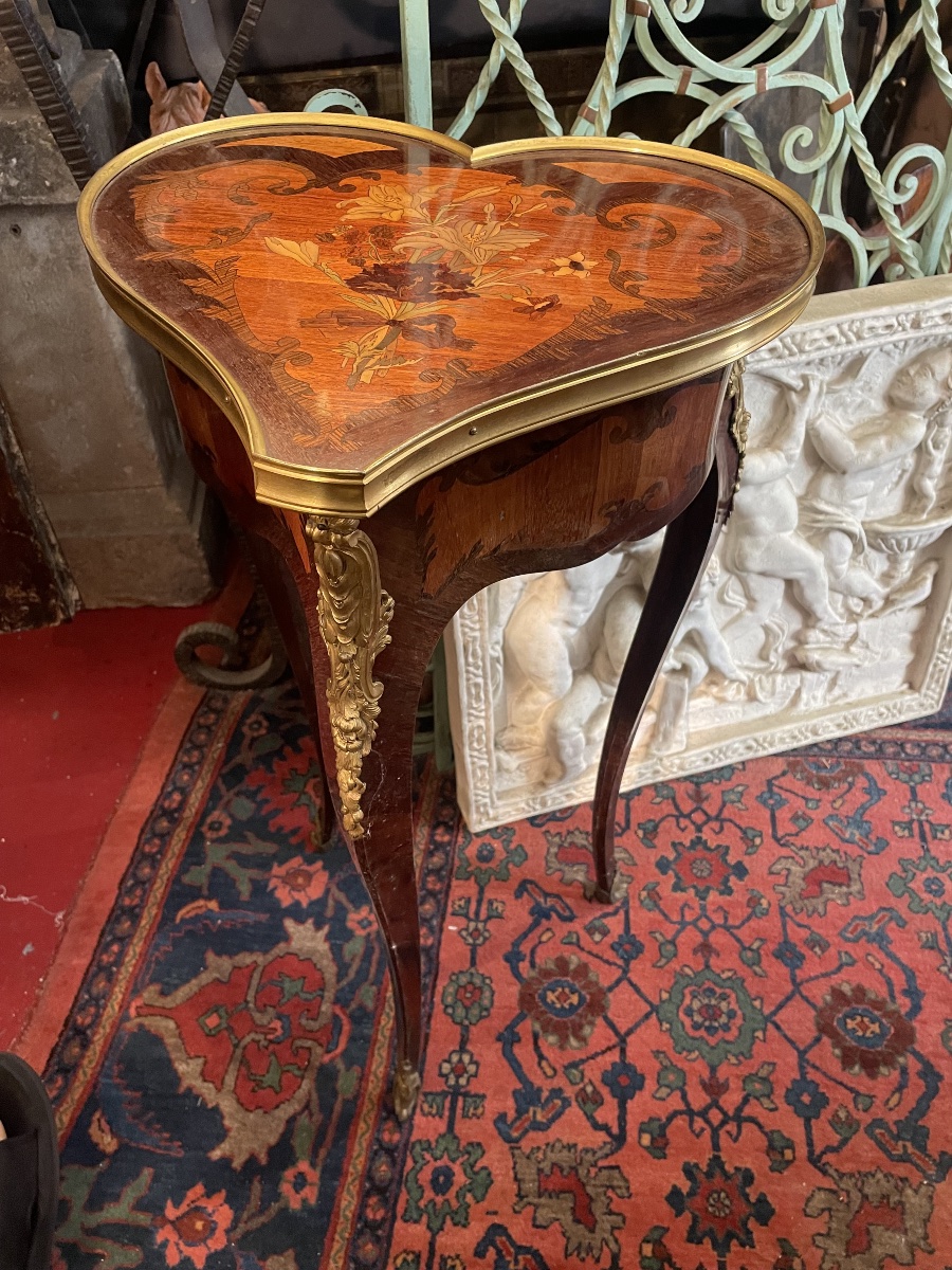 Heart-shaped Side Table With Niii Marquetry 