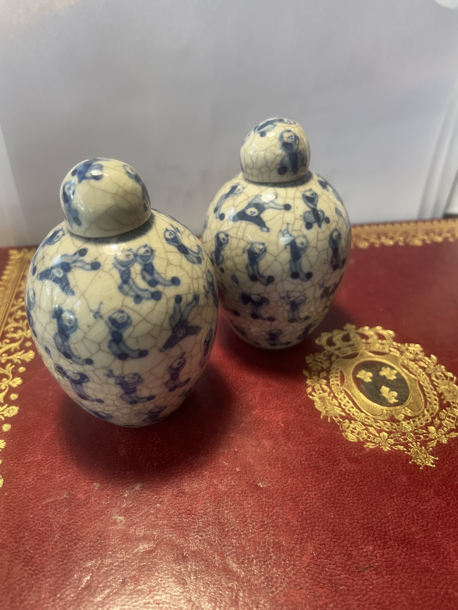 Vases miniature chinois aux mille garçons -photo-1