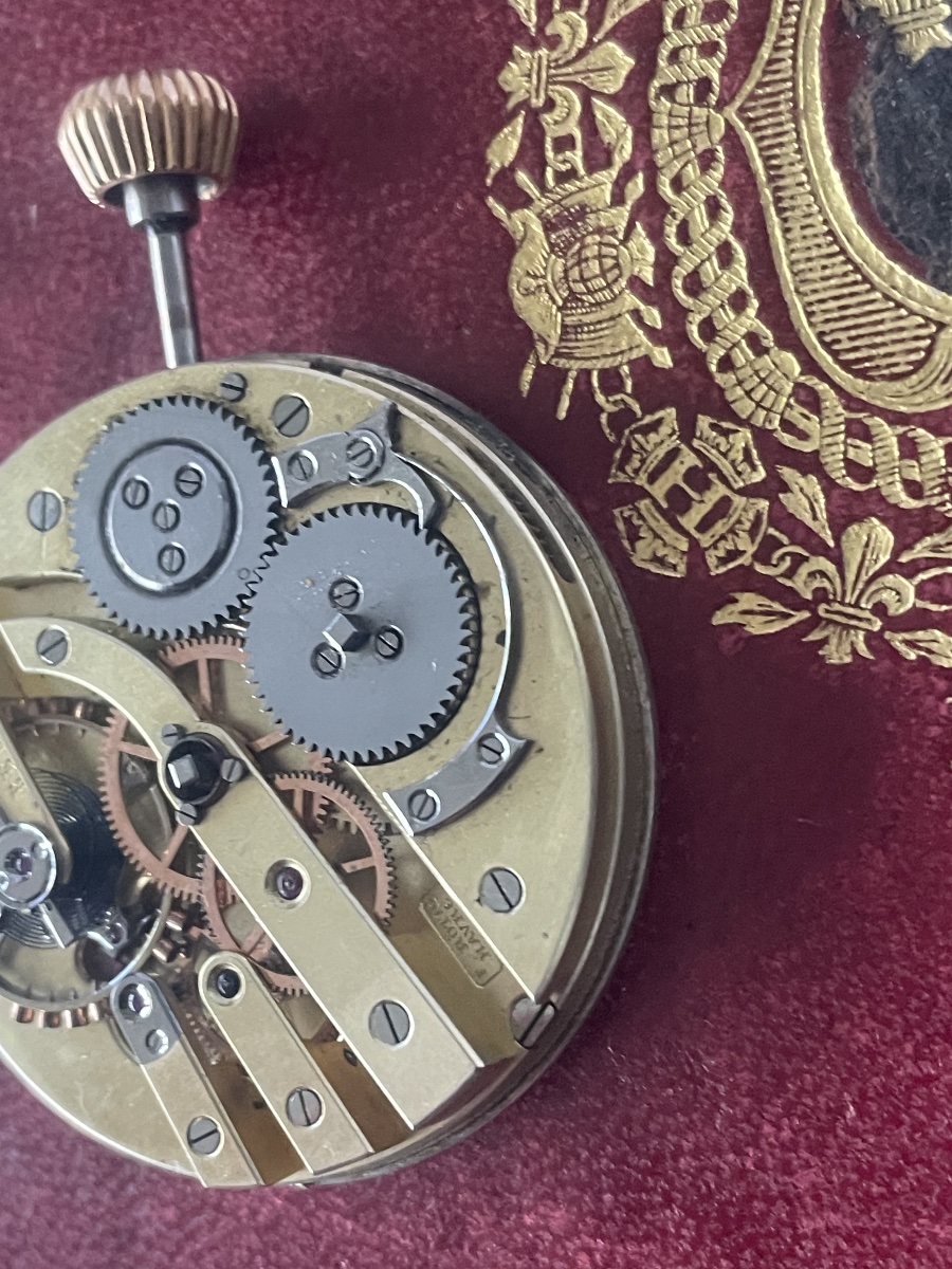 Rotig Gold Button Gusset Mechanism -photo-4