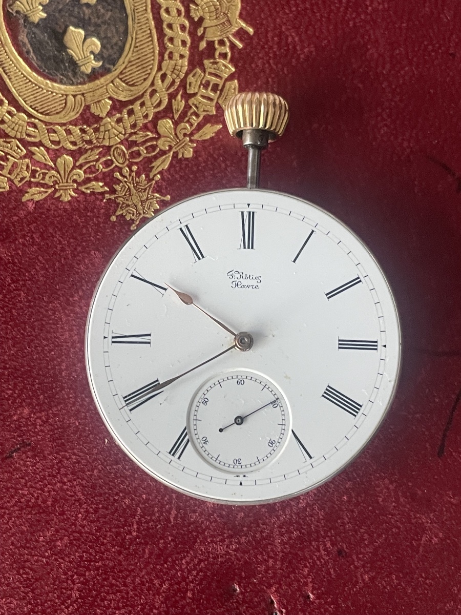 Rotig Gold Button Gusset Mechanism 