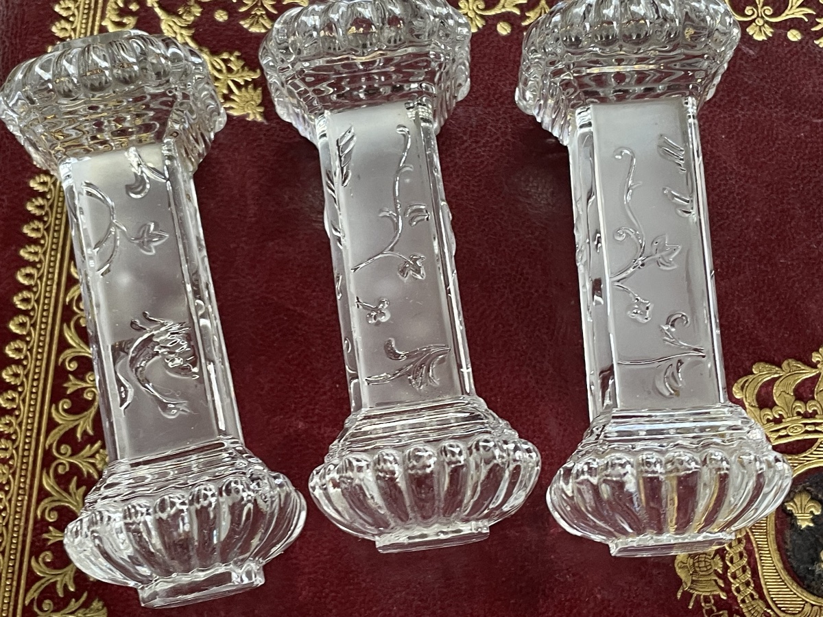 Crystal Knife Holder -photo-2