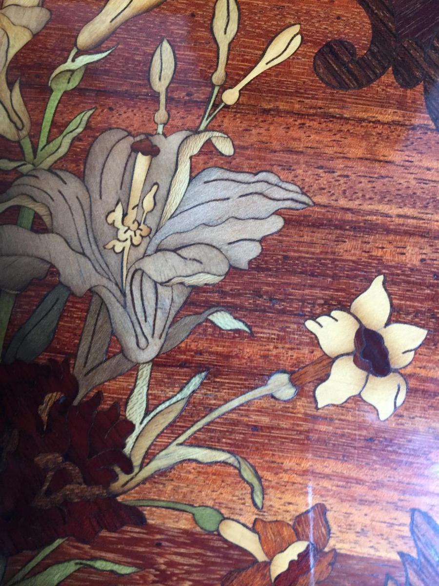 Pedestal Heart Shaped Marquetry XIXth