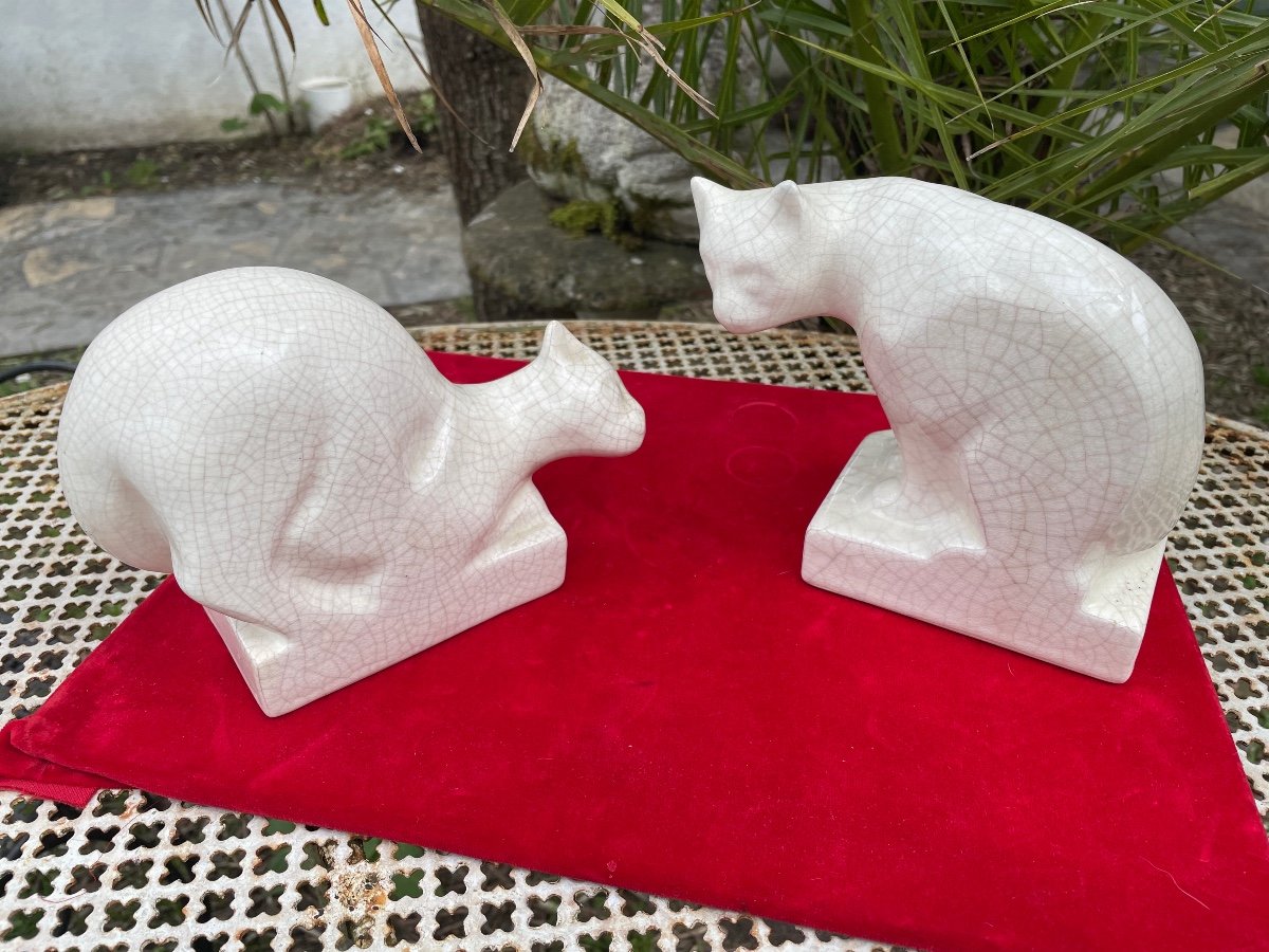 Couple Of Cats In Cracked Enamel Bookends
