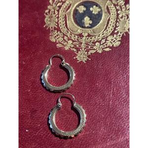 Paire de boucles d’oreilles créoles or 
