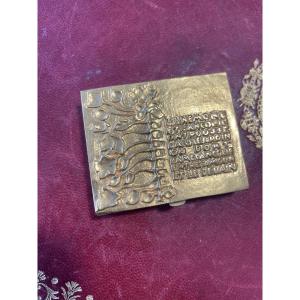 Boîte de Line Vautrin