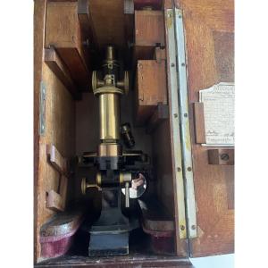 Ernst Leitz Microscope 