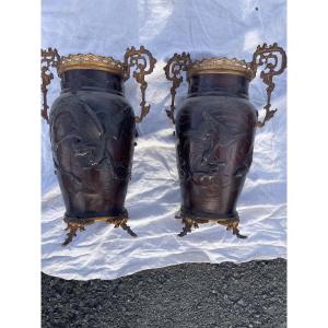 Paire de vases bronze asiatique