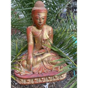 Large Burmese Buddha, Gilded Wood