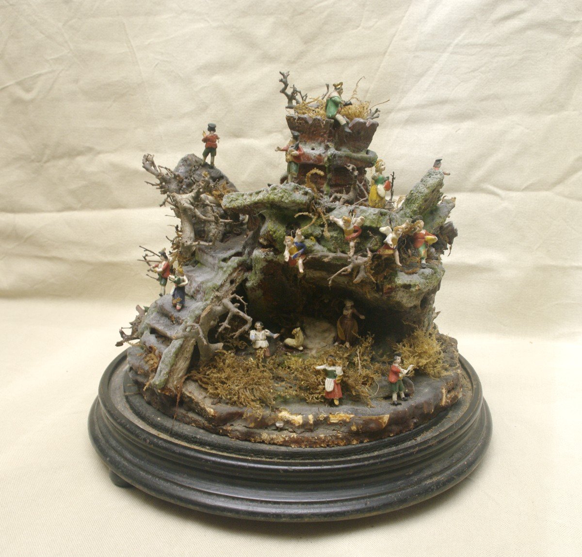 Globe Scene 18th Miniature Characters Cabinet Of Curiosities-photo-4