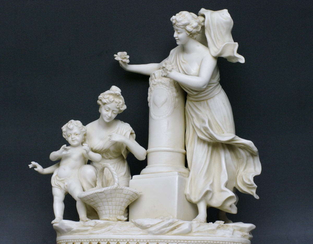 Biscuit 19ème Müller Thuringe Allemagne Porcelaine et bronze doré-photo-3