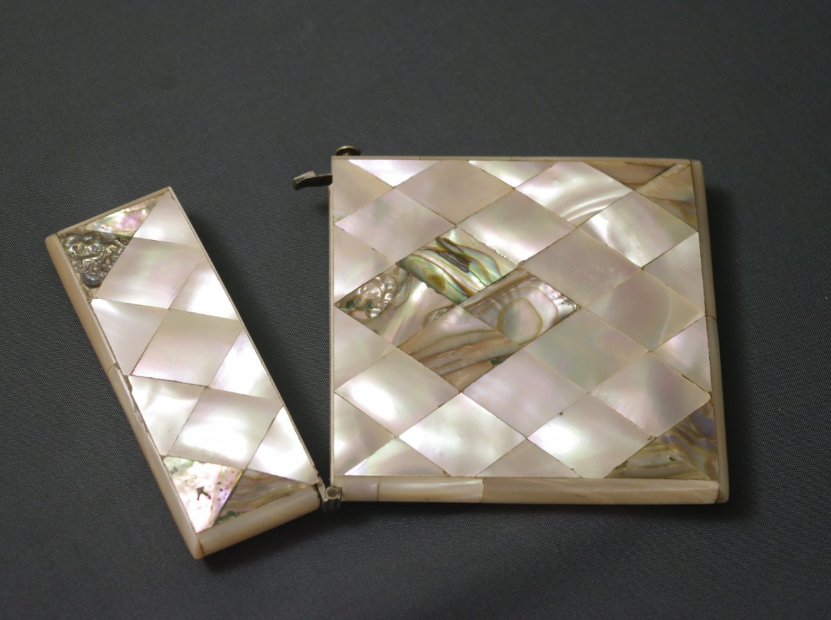 Carnet De Bal 19th Mother Of Pearl Tablet Case-photo-2