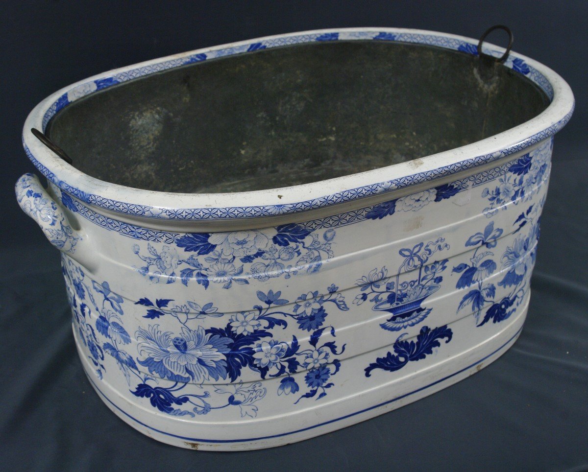 Grand Bassin Wedgwood 19th Planter-photo-3