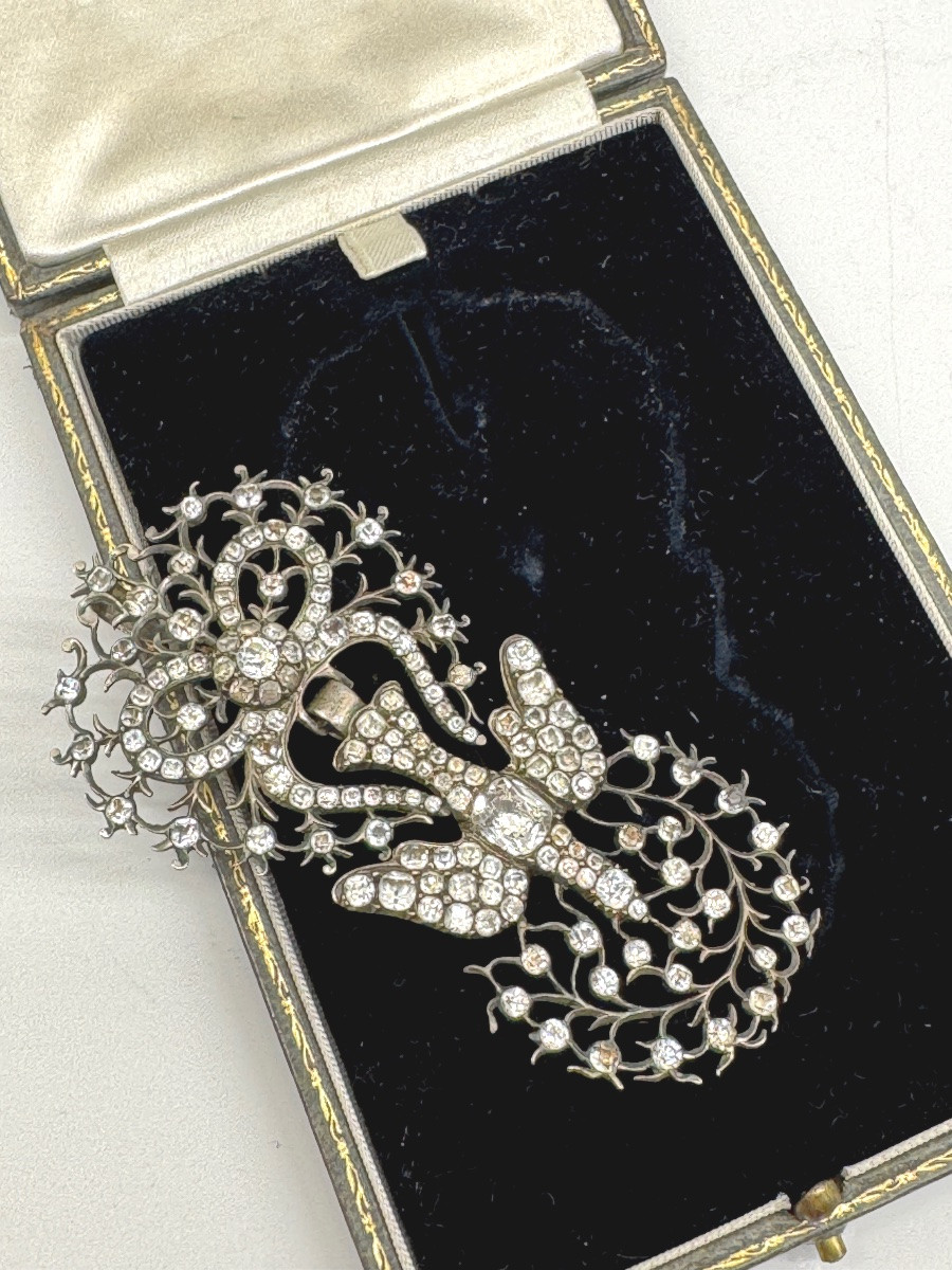 Holy Spirit Silver Pendant With Rhinestones -photo-3