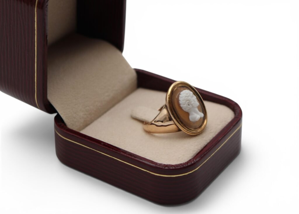 Ring, Brutus Cameo, 18th Century-photo-4