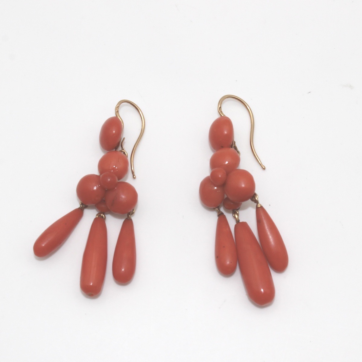 Boucles d'oreilles corail XIXe